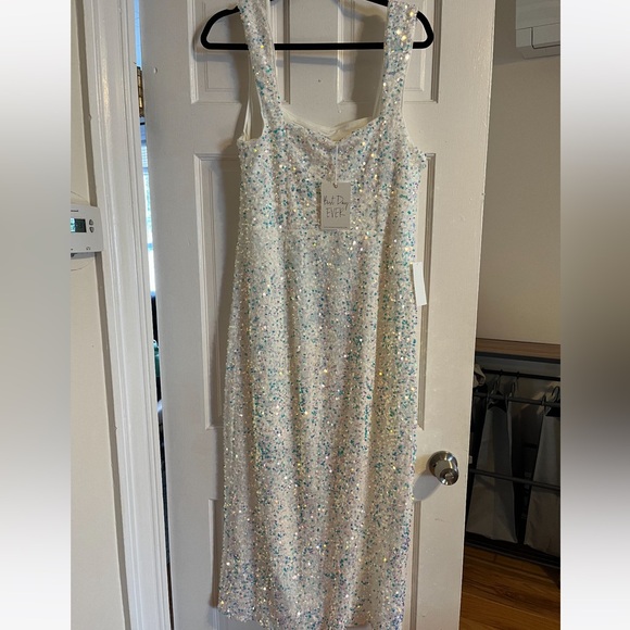 Eden Midi Dress - Picture 6 of 9